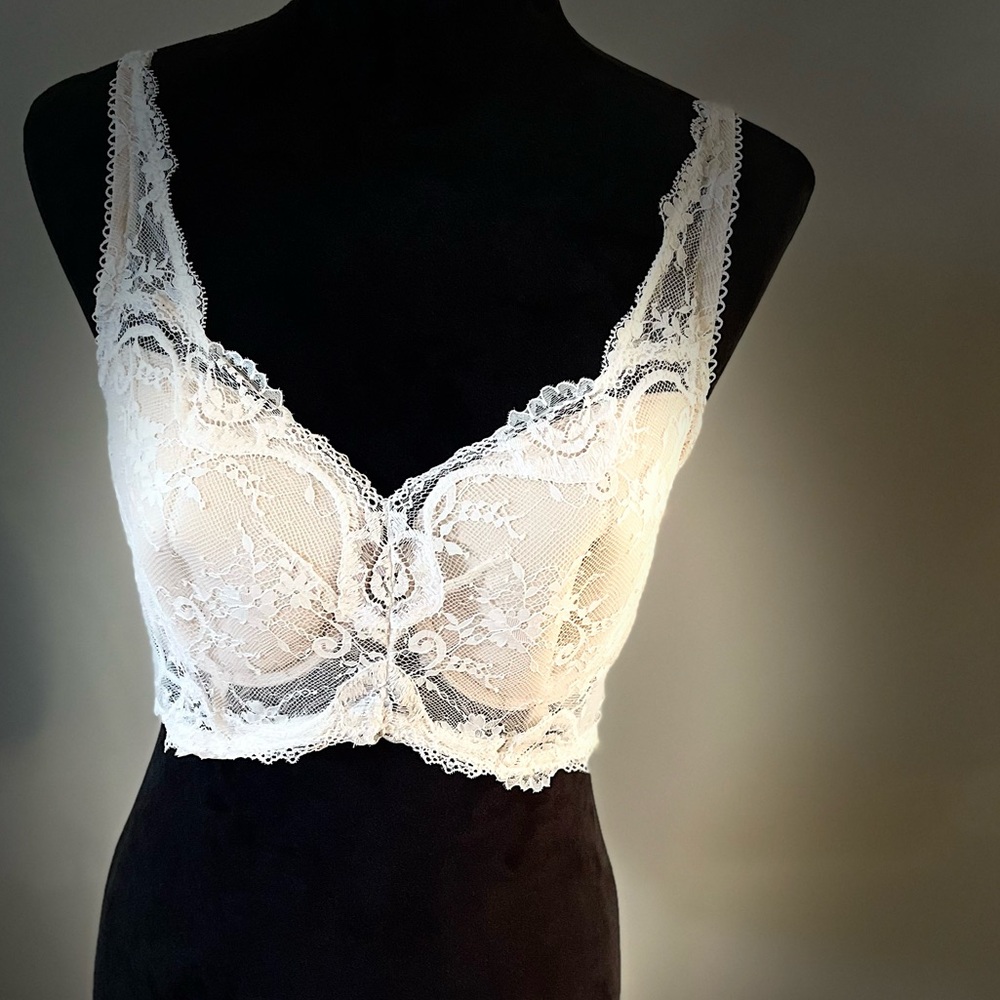 NWOT, Victoria's Secret Dream Angels Lined Demi Bra, 36DD